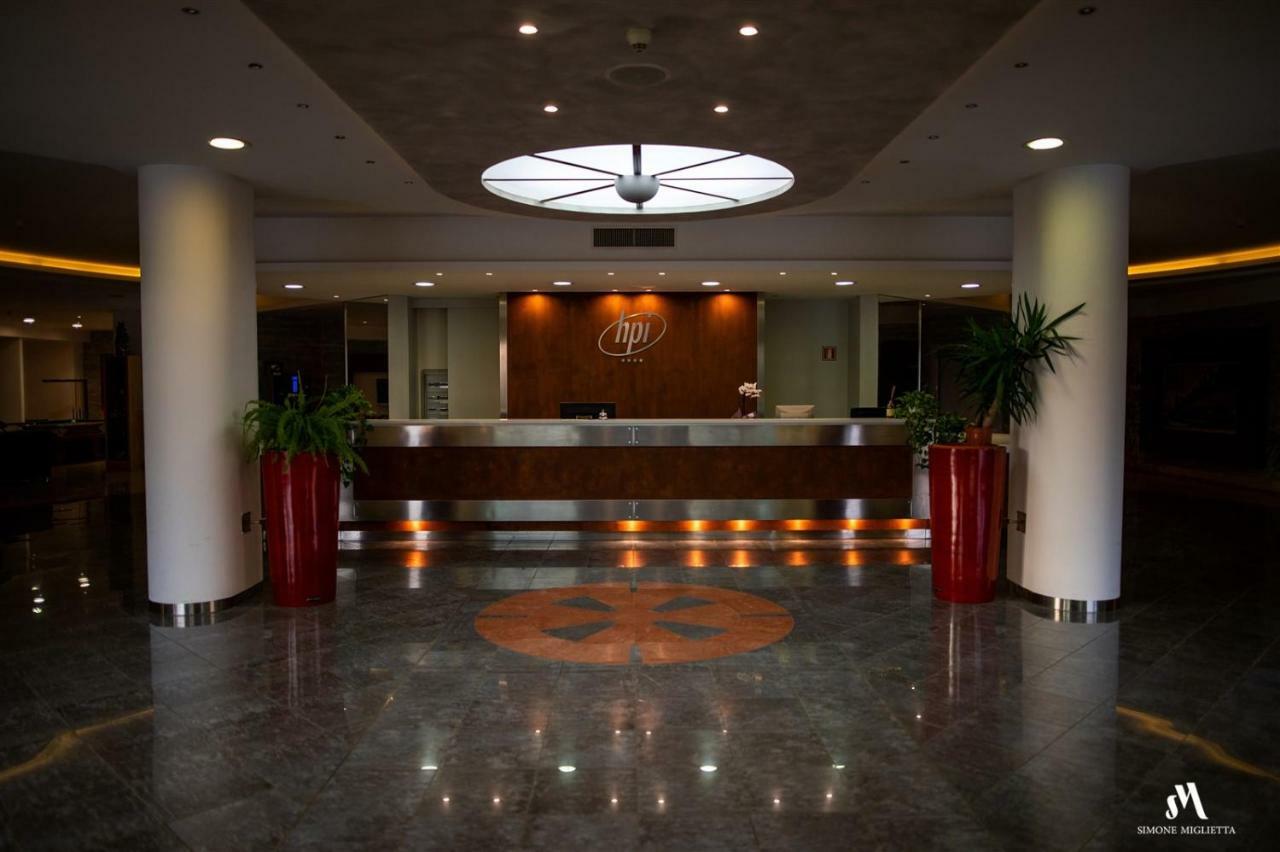 Hotel Planet アレッツォ エクステリア 写真